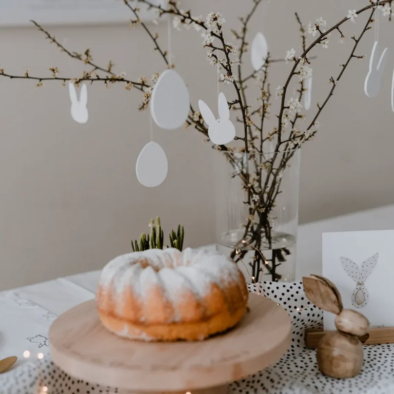 Little wooden Easter decorations