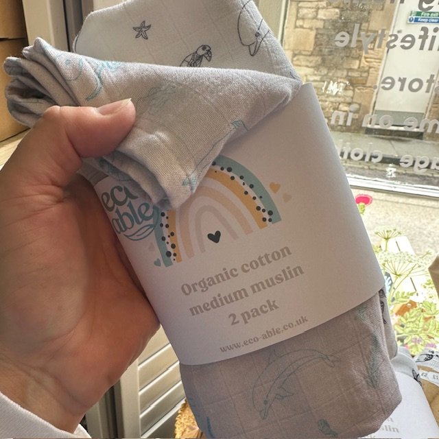Medium bamboo and cotton muslin